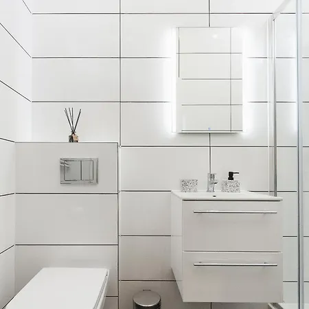 Dopamine Decor Haven - 1Br For 2 - Old Town
